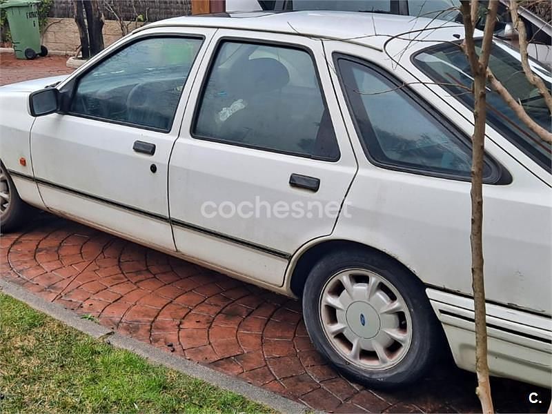 Usado Ford Sierra 118 CV (86 kW) 1992 Blanco Berlina
