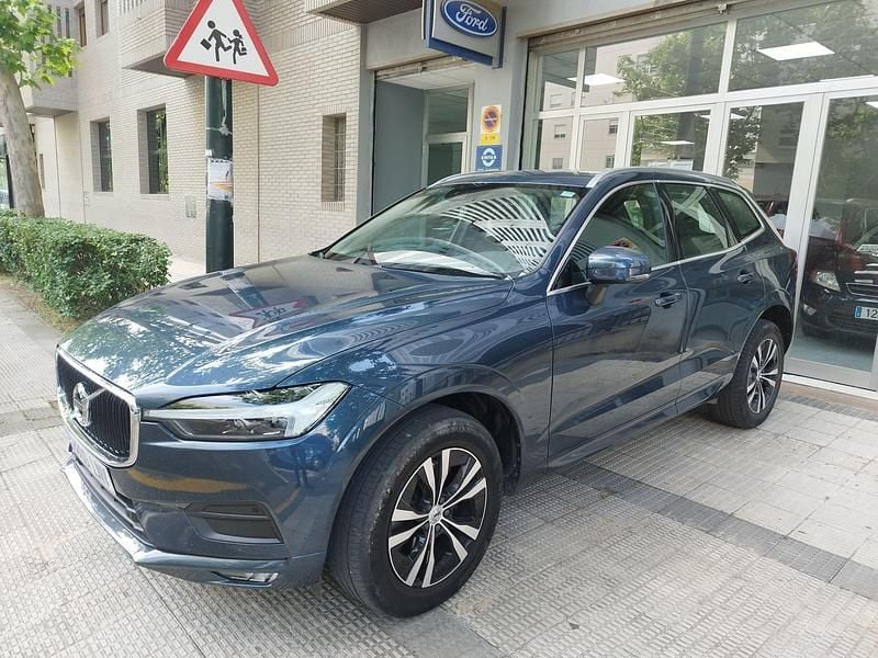 Usado Volvo XC60 Momentum 197 CV (144 kW) 2021 Azul SUV
