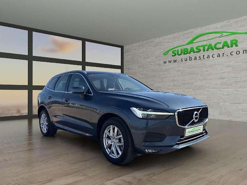 Usado Volvo XC60 Momentum 197 CV (144 kW) 2021 Azul SUV