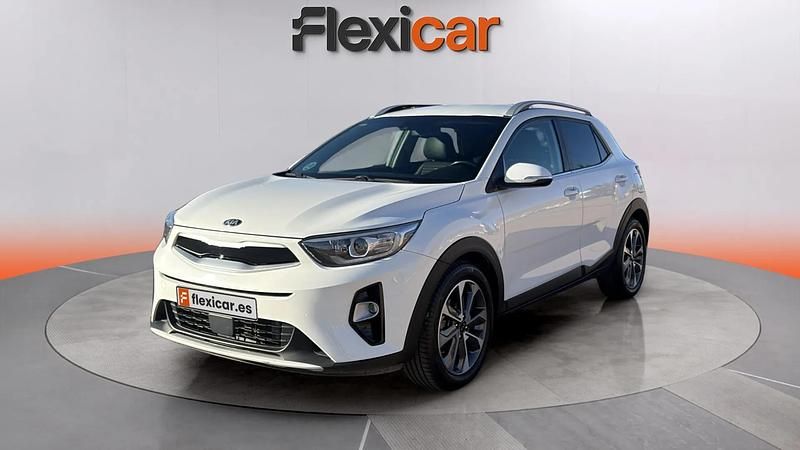 Usado Kia Stonic 110 CV (80 kW) 2018 Blanco SUV
