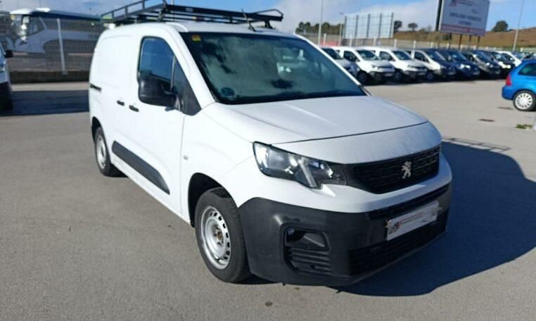 Usado Peugeot Partner 102 CV (75 kW) 2019 Blanco Monovolumen