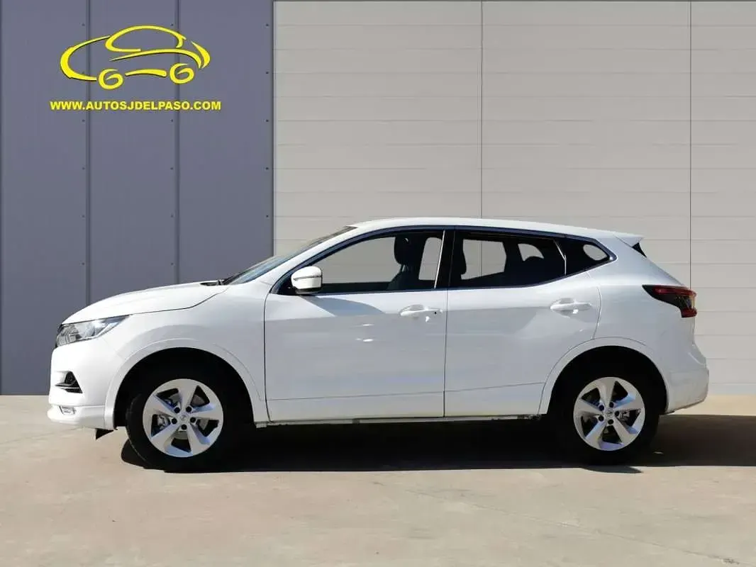 Usado Nissan Qashqai Acenta 140 CV (102 kW) 2021 Blanco SUV