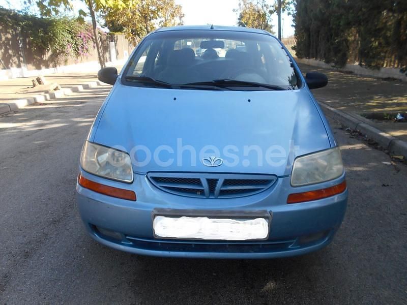 Usado Chevrolet Kalos SE 83 CV (61 kW) 2004 Azul Berlina