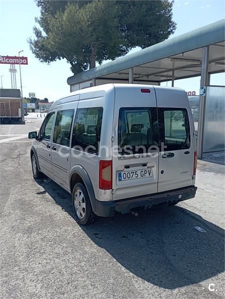 Usado Ford Grand Tourneo Connect Trend 95 CV (69 kW) 2013 Gris / plata Monovolumen