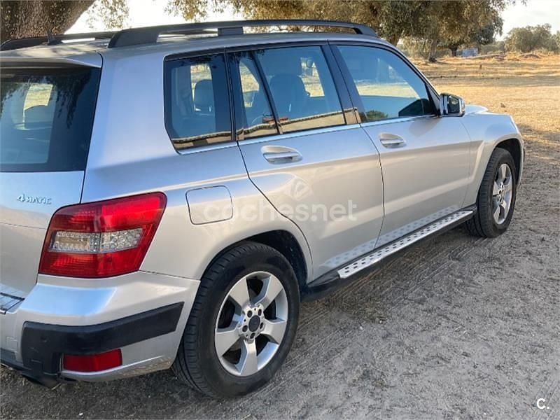 Gris / plata Usado 2008 Mercedes GLK320 SUV | 13.500 € (Un poco caro) - Imagen 1/4