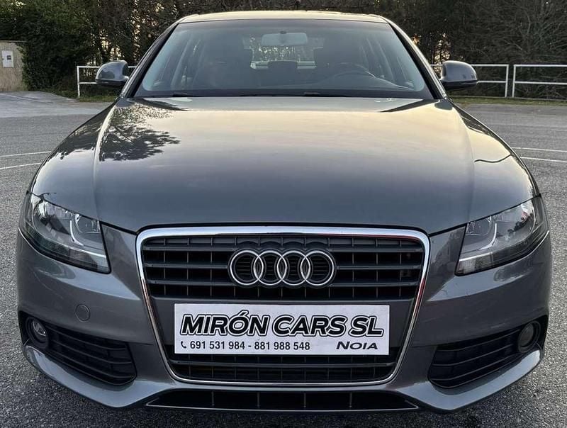 Usado Audi A4 143 CV (105 kW) 2008 Gris Berlina