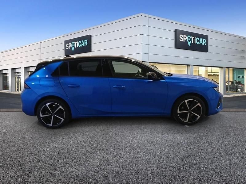 Usado Opel Astra 130 CV (95 kW) 2024 Azul Familiar