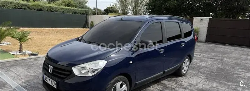 Usado Dacia Lodgy Ambiance 90 CV (66 kW) 2015 Azul Monovolumen