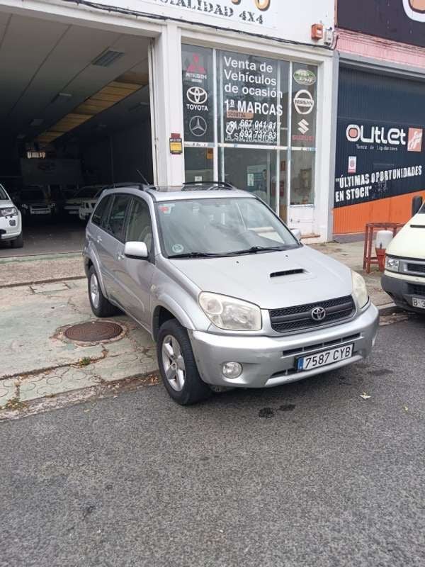 Gris Usado 2004 Toyota RAV4 Sol SUV | 6500 € (Buen precio) - Imagen 1/4