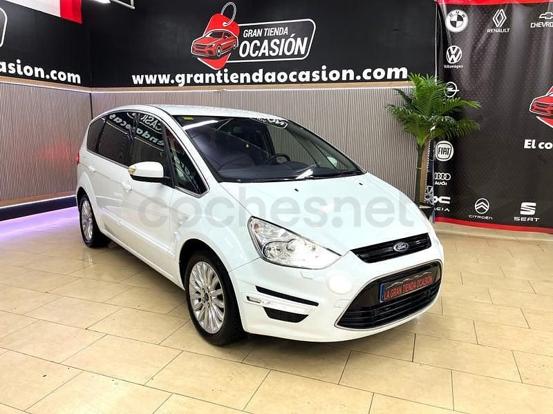 Usado Ford S-MAX Titanium 140 CV (102 kW) 2013 Blanco Monovolumen