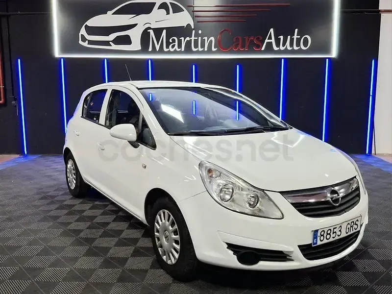 Usado Opel Corsa Cosmo 80 CV (58 kW) 2009 Blanco Utilitario