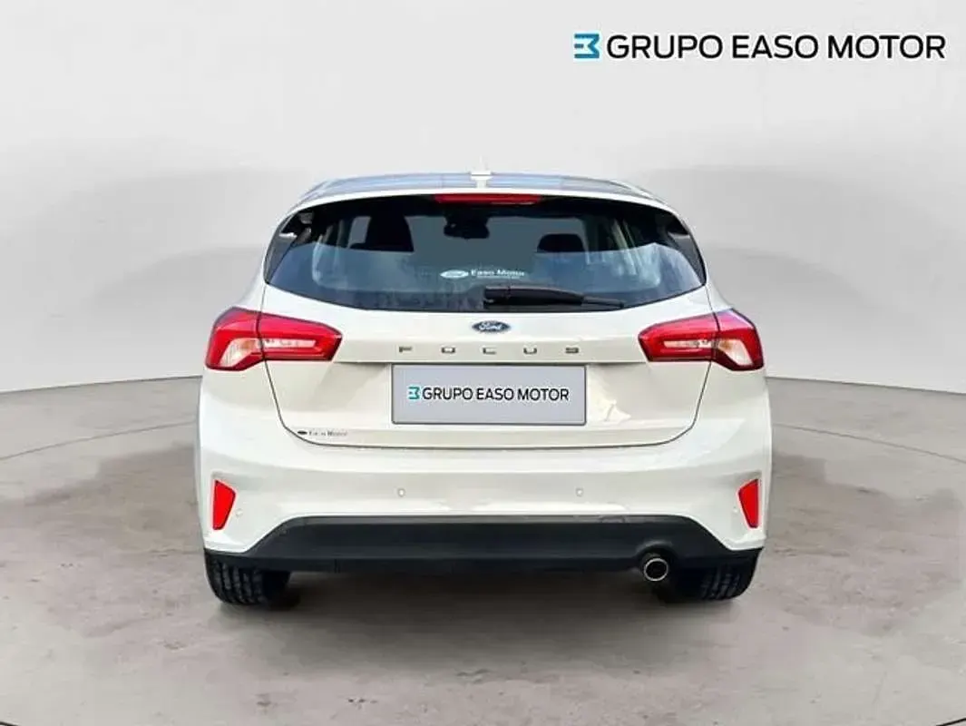 Usado Ford Focus Trend+ 120 CV (88 kW) 2022 Blanco Utilitario