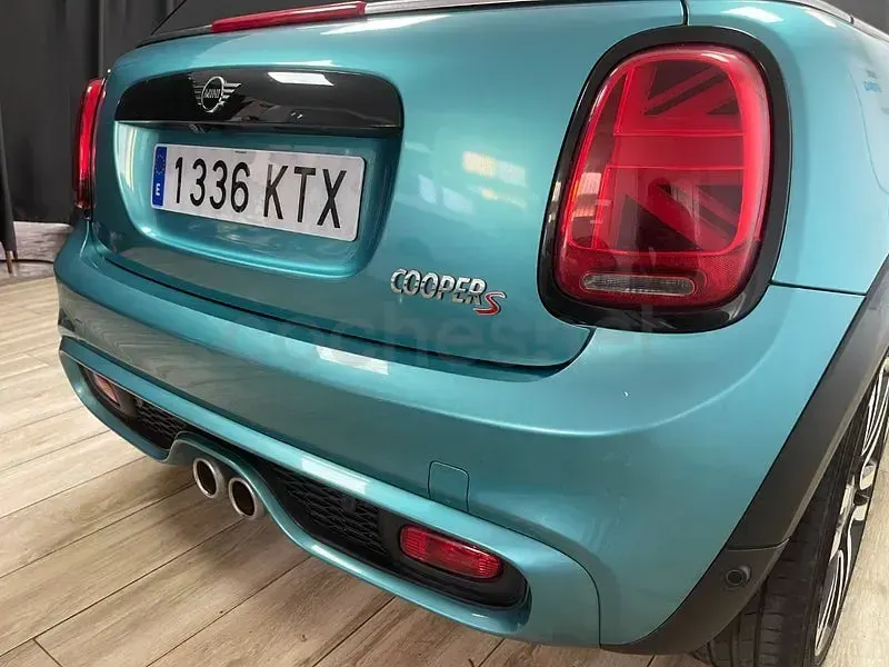 Usado Mini Cooper SD Cabriolet 170 CV (125 kW) 2019 Azul Descapotable