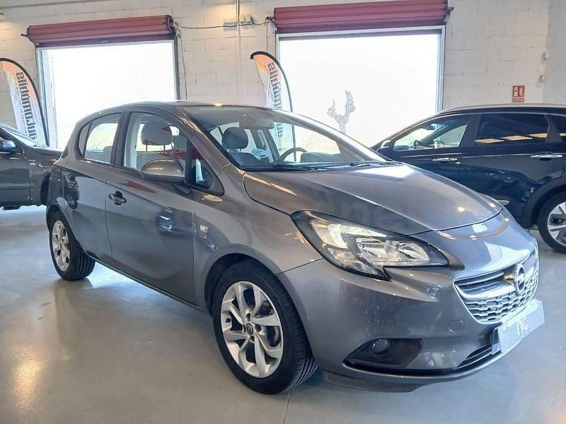 Usado Opel Corsa 90 CV (66 kW) 2019 Gris / plata Utilitario