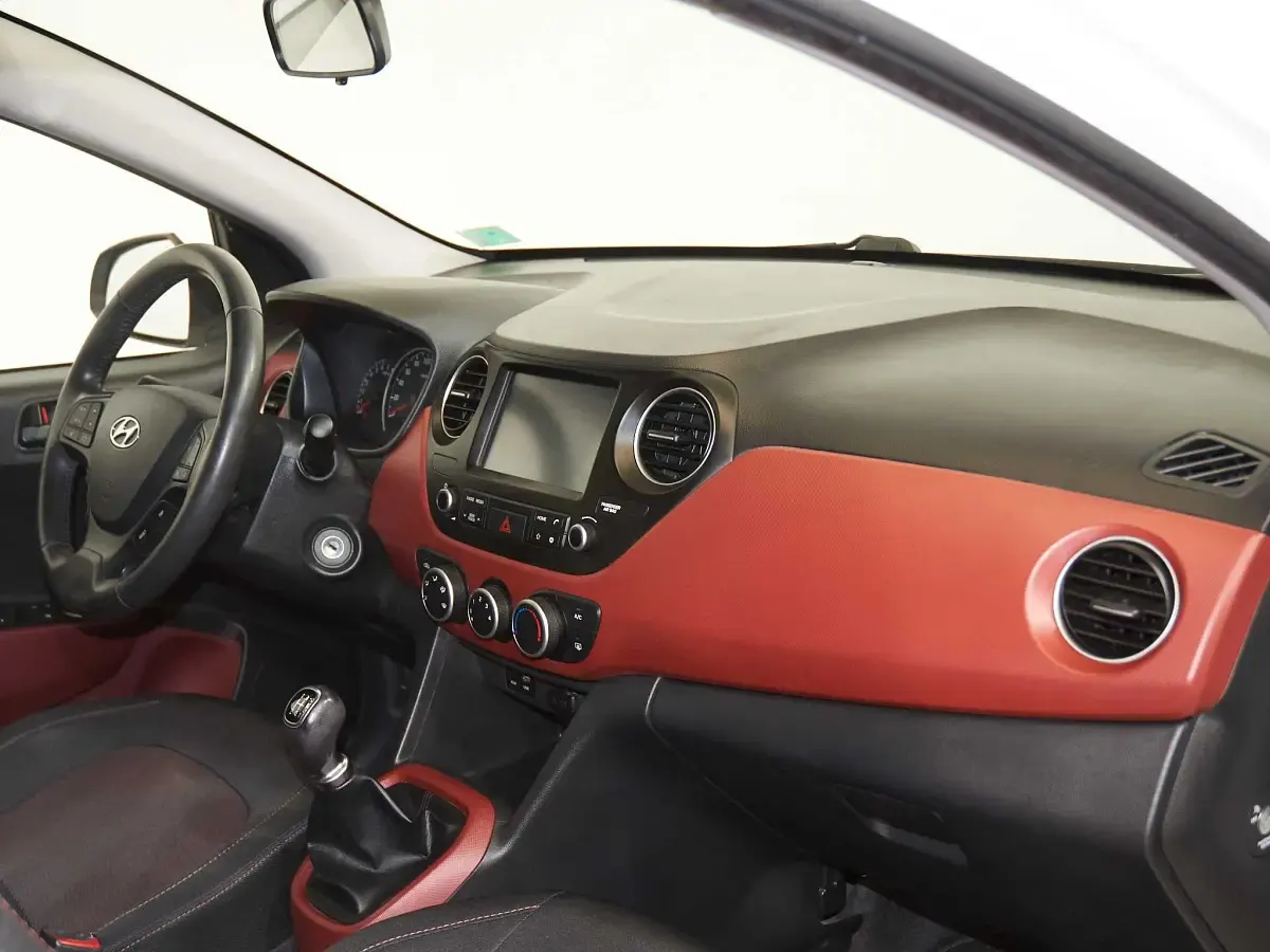 Usado Hyundai i10 67 CV (49 kW) 2019 Utilitario