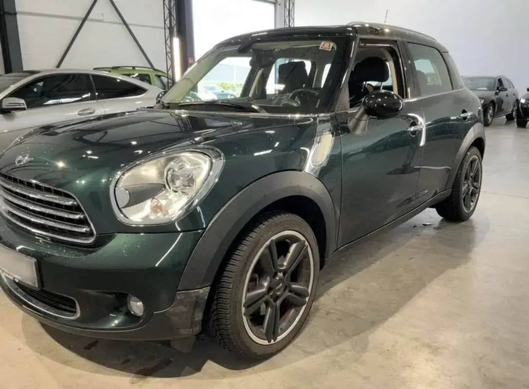 Usado Mini Cooper 121 CV (88 kW) 2011 Verde Utilitario
