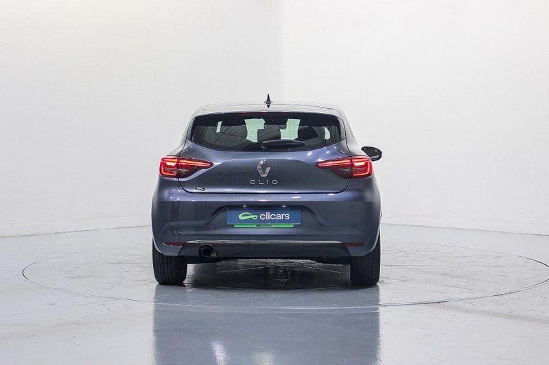 Usado Renault Clio V Zen 101 CV (74 kW) 2020 Gris / plata Berlina