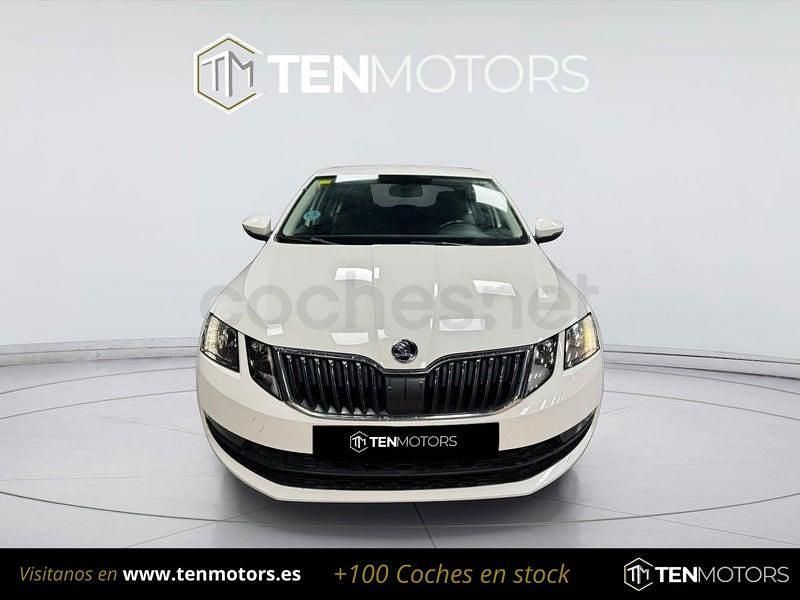 Usado Skoda Octavia Active 115 CV (84 kW) 2019 Blanco Berlina