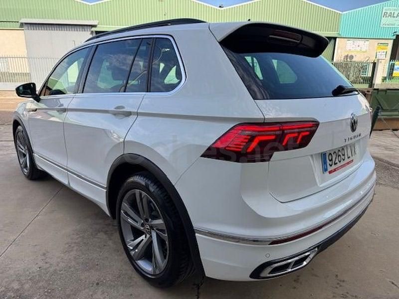 Usado VW Tiguan R-line 150 CV (110 kW) 2022 Blanco SUV