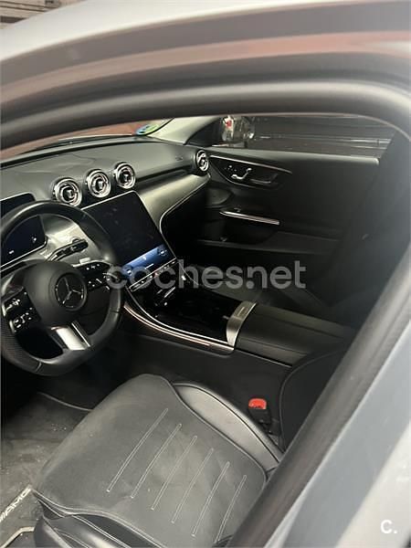 Usado Mercedes C200 160 CV (117 kW) 2021 Gris / plata Berlina