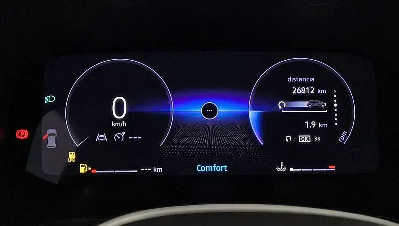 Usado Renault Captur Techno 100 CV (73 kW) 2025 Gris SUV