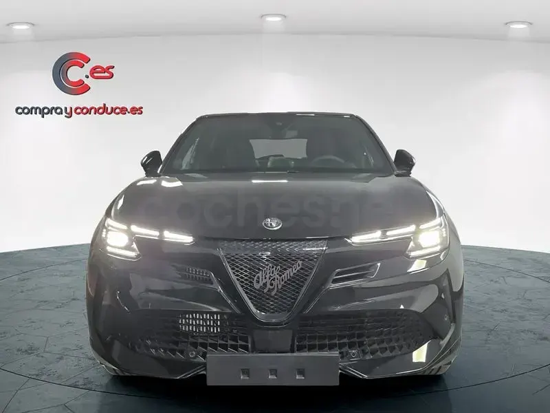 Nuevo Alfa Romeo Junior 145 CV (106 kW) 2026 Negro SUV