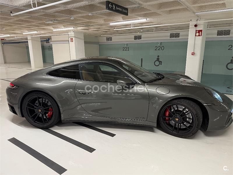 Verde Usado 2023 Porsche 911 Carrera 4 GTS Coupe | 185.000 € (Buen precio) - Imagen 1/4