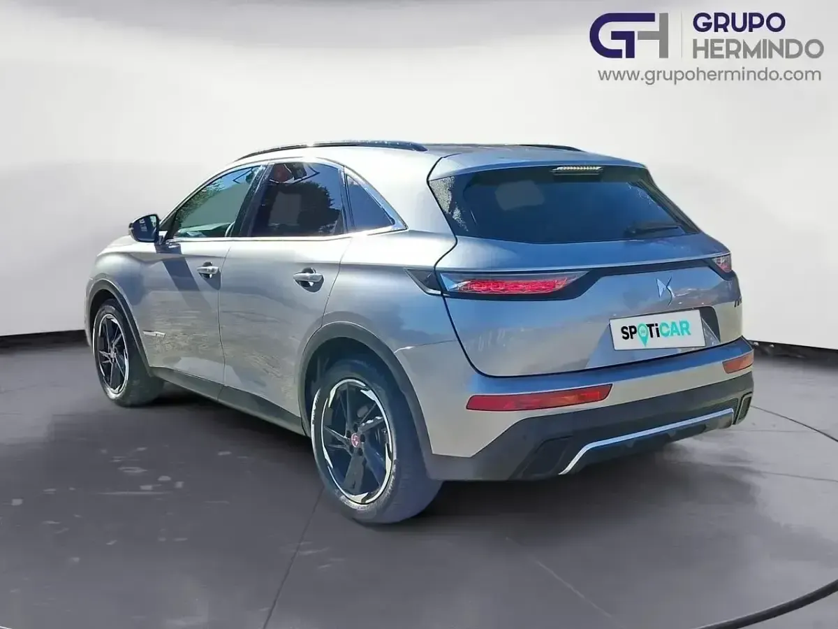 Usado DS Automobiles DS7 Crossback Performance 130 CV (95 kW) 2021 Gris SUV