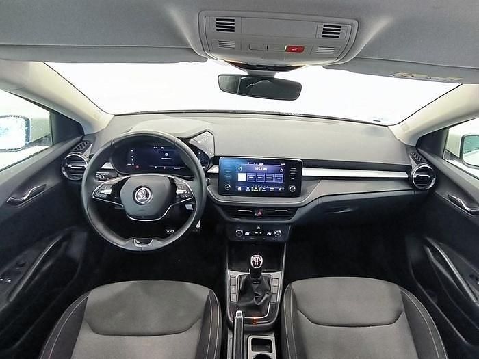 Usado Skoda Fabia Ambition 95 CV (69 kW) 2023 Blanco Utilitario