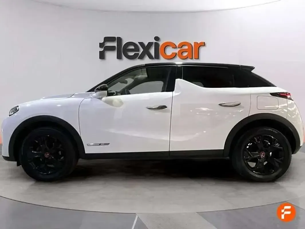 Usado DS Automobiles DS3 Crossback Performance Line Plus 131 CV (96 kW) 2022 Blanco SUV