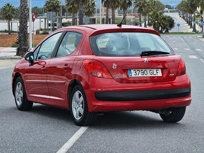 Usado Peugeot 207 Sport 70 CV (51 kW) 2009 Rojo Berlina