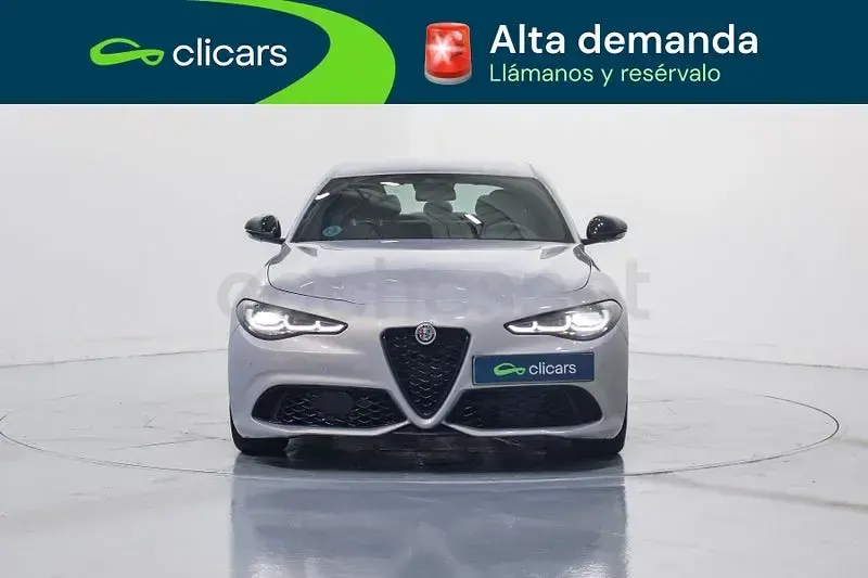 Usado Alfa Romeo Giulia Sprint 160 CV (117 kW) 2023 Blanco Berlina