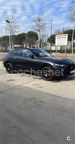 Usado Maserati Levante 430 CV (316 kW) 2018 Negro SUV