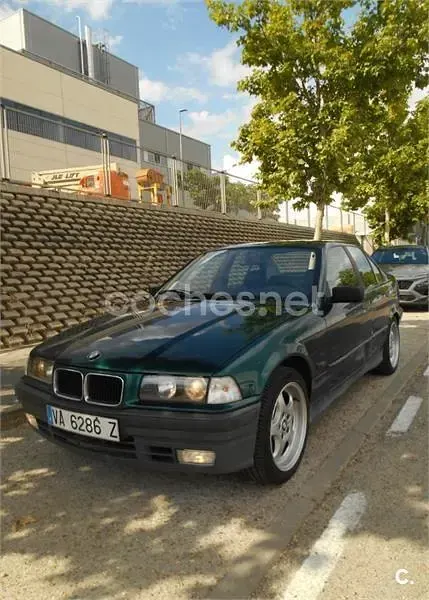 Usado BMW 318 113 CV (83 kW) 1994 Verde Berlina
