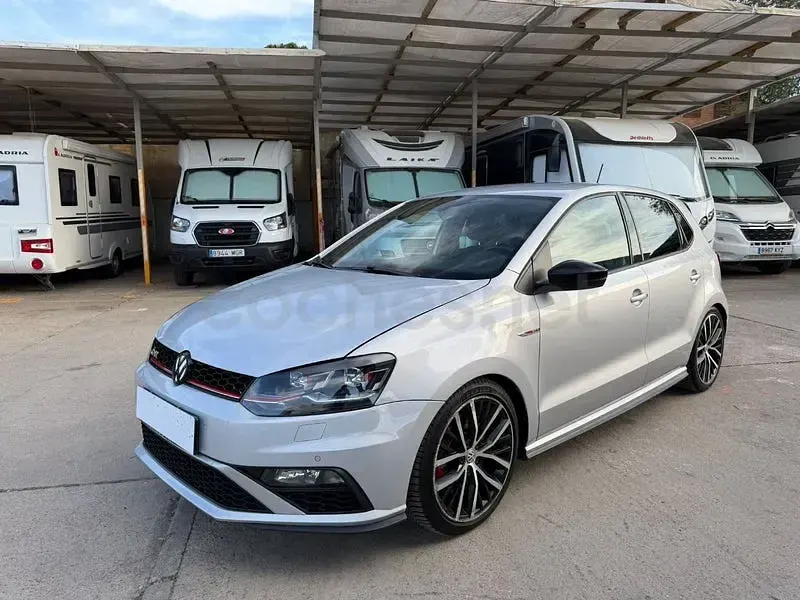 Usado VW Polo GTI 192 CV (141 kW) 2017 Gris / plata Berlina