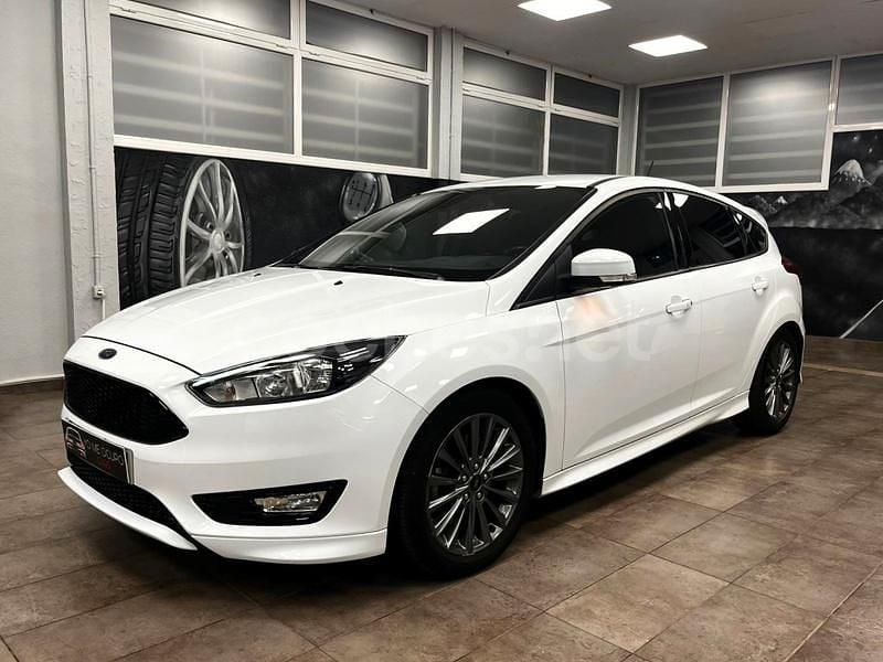 Blanco Usado 2018 Ford Focus ST-Line Berlina | 14.990 € (Super precio) - Imagen 1/4