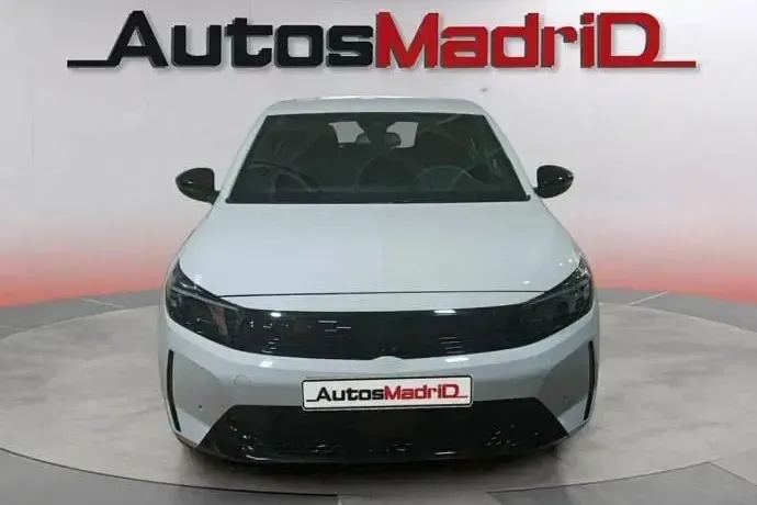 Usado Opel Corsa 100 CV (73 kW) 2024 Blanco Berlina