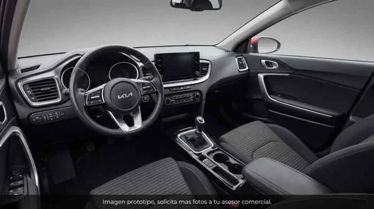 Usado Kia Ceed 120 CV (88 kW) 2022 Rojo Utilitario