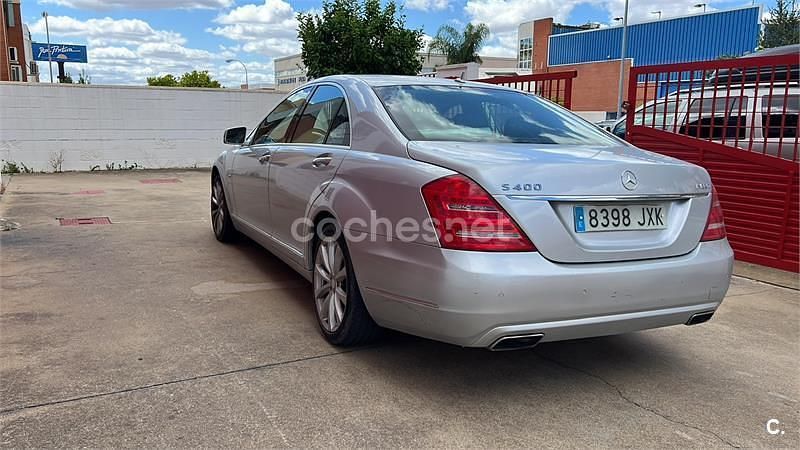 Usado Mercedes S400 299 CV (219 kW) 2010 Gris / plata Berlina