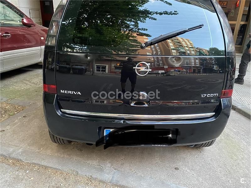 Usado Opel Meriva Enjoy 100 CV (73 kW) 2006 Negro Monovolumen