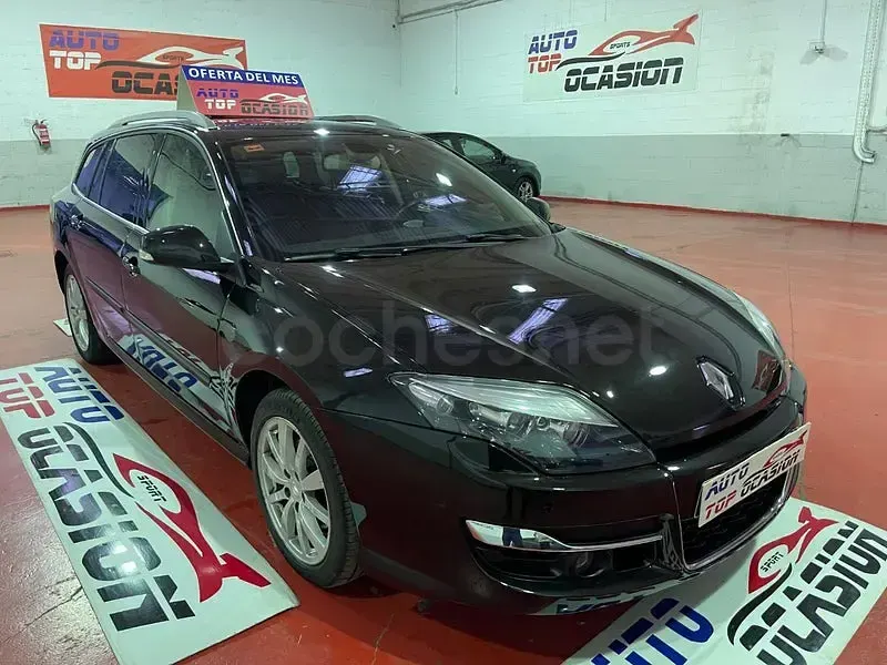 Usado Renault Laguna III GT 150 CV (110 kW) 2013 Negro Familiar