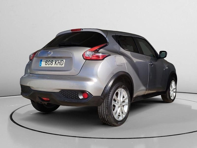 Usado Nissan Juke Acenta 116 CV (85 kW) 2017 Gris SUV