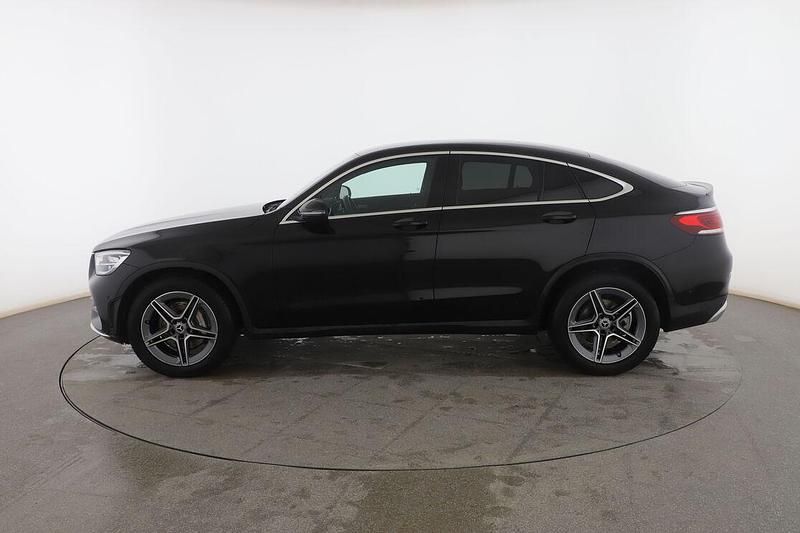 Usado Mercedes GLC220 AMG line 194 CV (142 kW) 2022 Negro SUV