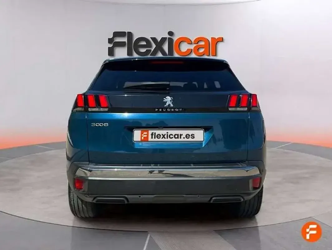 Usado Peugeot 3008 Allure 131 CV (96 kW) 2023 Azul SUV