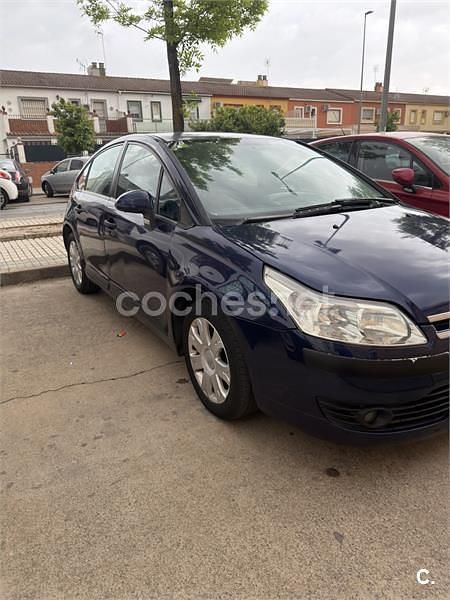 Usado Citroën C4 92 CV (67 kW) 2008 Beige Berlina
