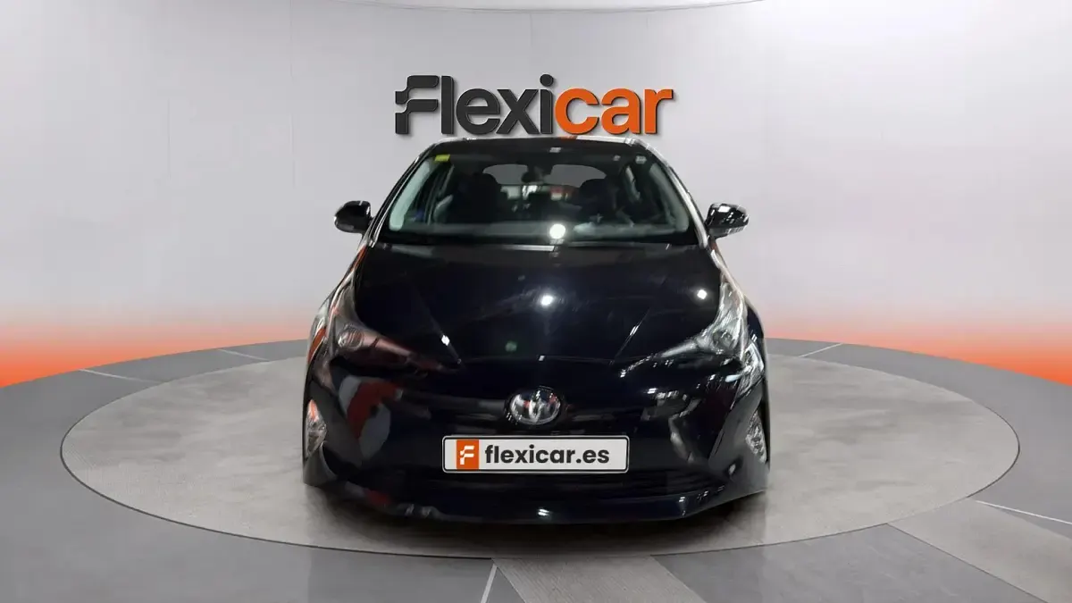 Usado Toyota Prius 122 CV (89 kW) 2018 Negro Utilitario