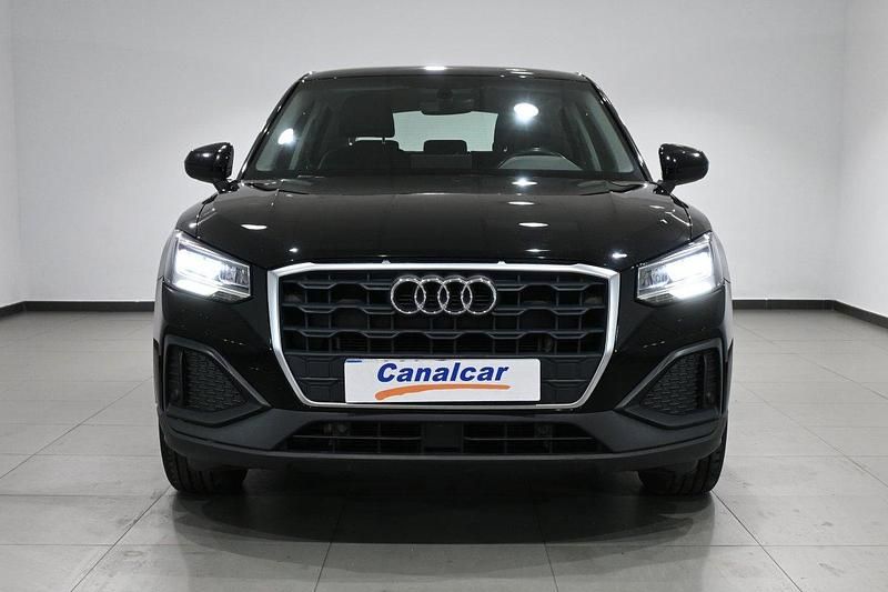 Usado Audi Q2 116 CV (85 kW) 2022 Negro SUV