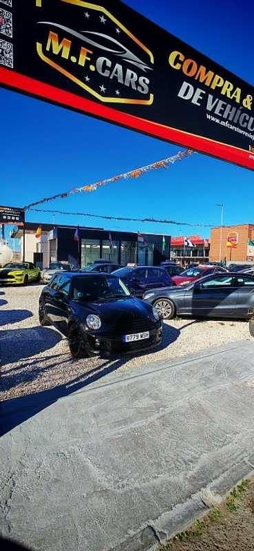 Usado Mini Cooper D 116 CV (85 kW) 2014 Negro Utilitario