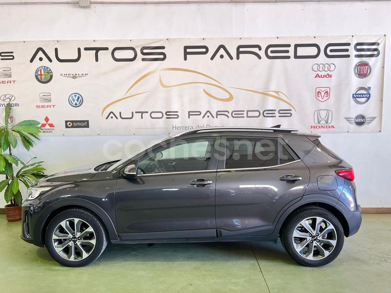 Negro Usado 2019 Kia Stonic SUV | 13.499 € (Precio justo) - Imagen 1/4