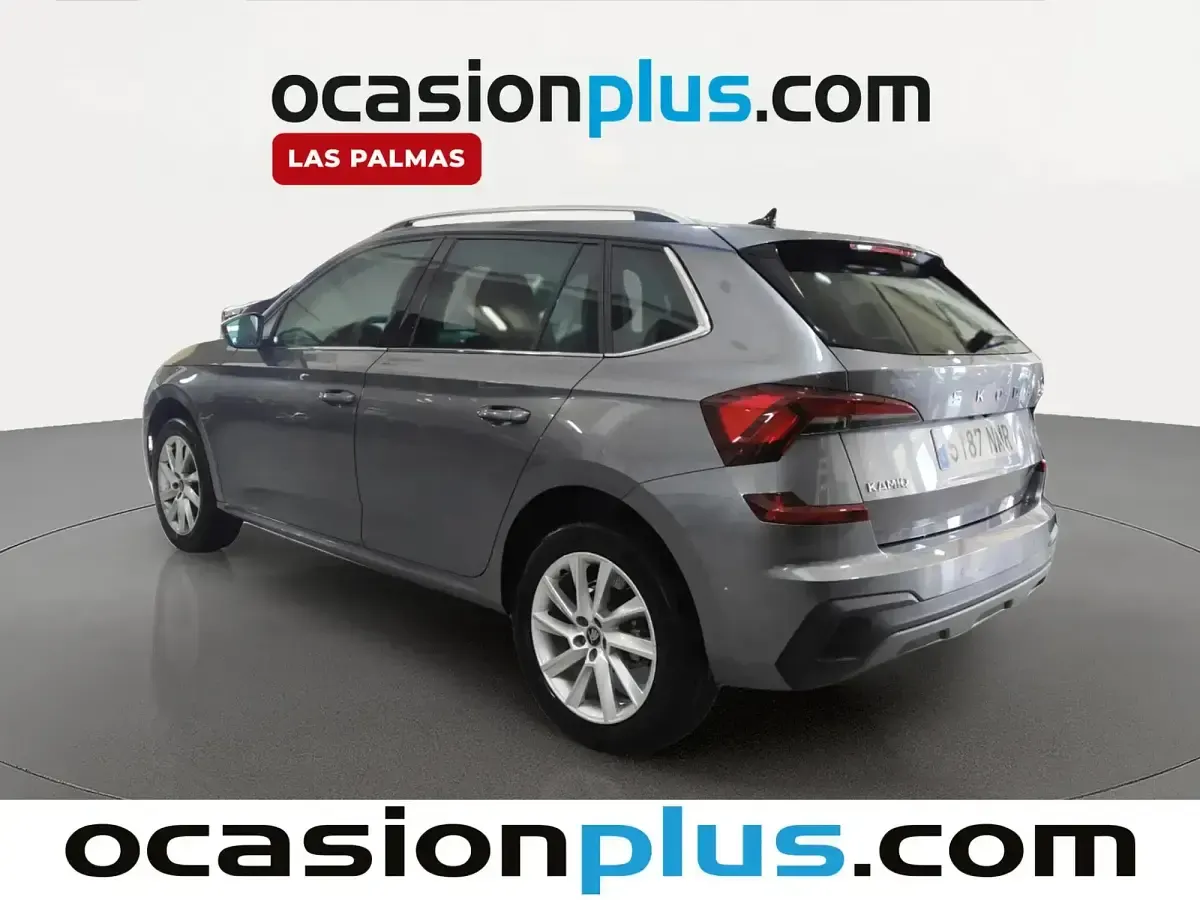 Usado Skoda Kamiq Selection 115 CV (84 kW) 2026 Gris SUV